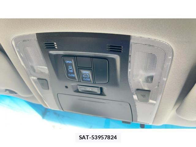 Toyota VELLFIRE 2017-06 7394151-23