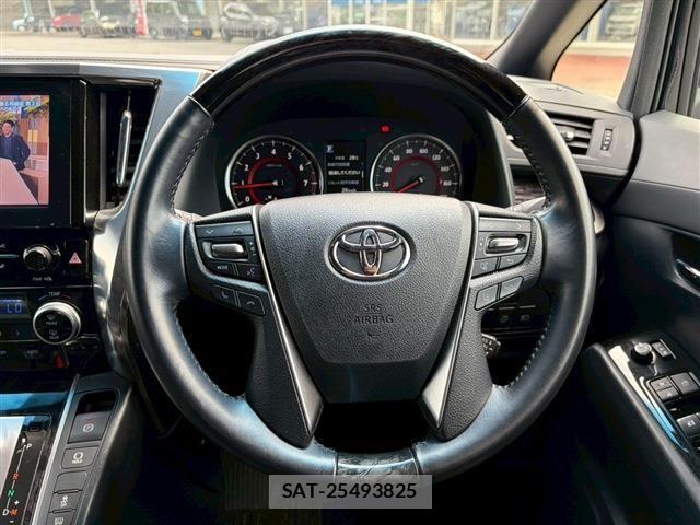 Toyota VELLFIRE 2021-04 7394608-18