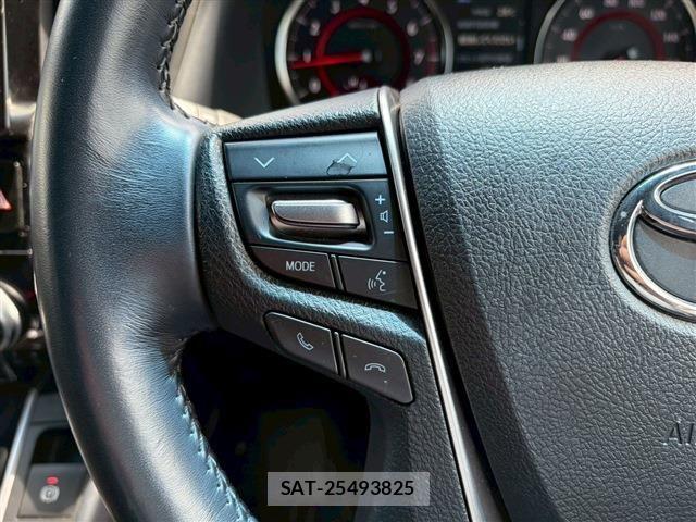 Toyota VELLFIRE 2021-04 7394608-19