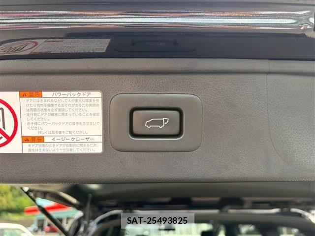 Toyota VELLFIRE 2021-04 7394608-28