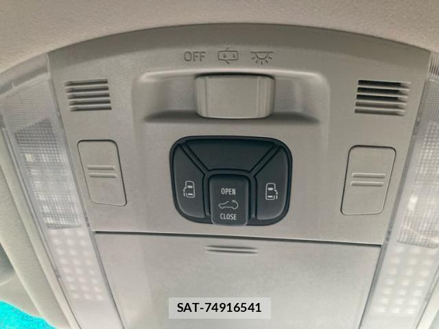 Toyota VELLFIRE 2009-04 7394629-20