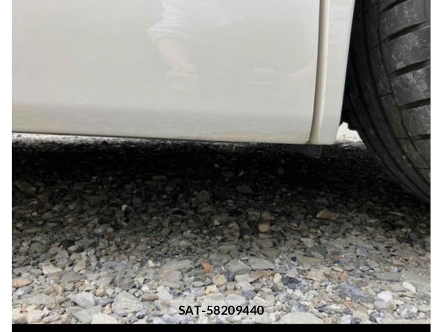 Toyota VELLFIRE 2011-01 7394625-21