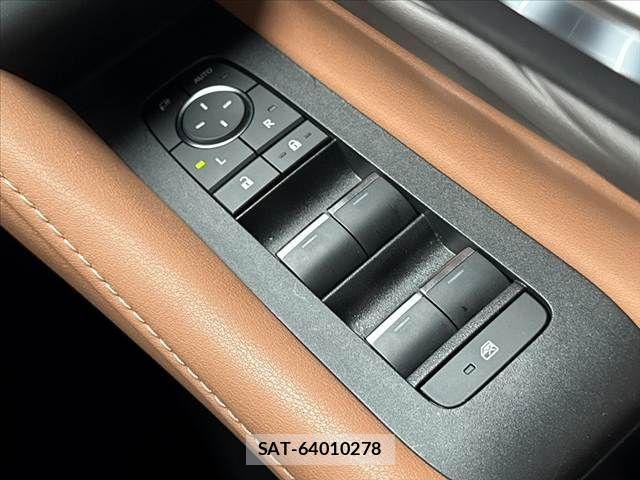 Toyota VELLFIRE 2023-09 7458533-25