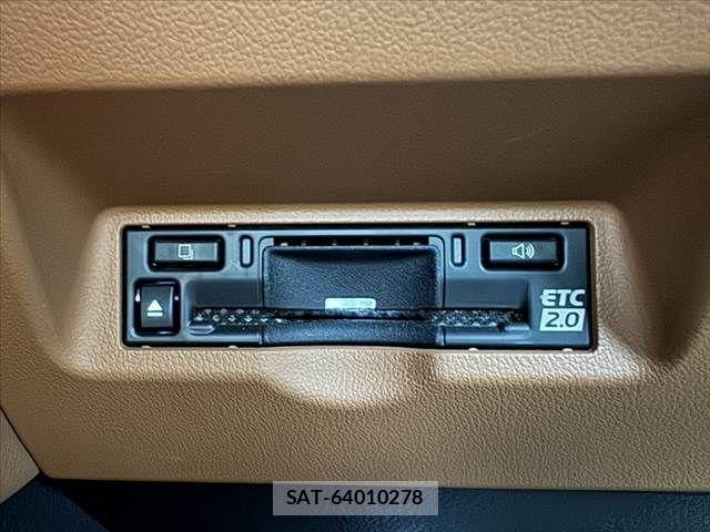 Toyota VELLFIRE 2023-09 7458533-29