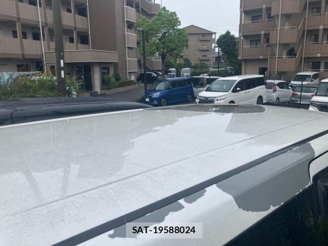 Toyota VELLFIRE 2010-01 7458570-6