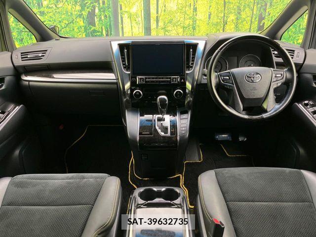 Toyota VELLFIRE 2017-06 7458546-1