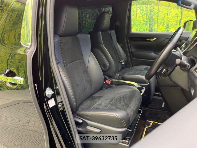 Toyota VELLFIRE 2017-06 7458546-7