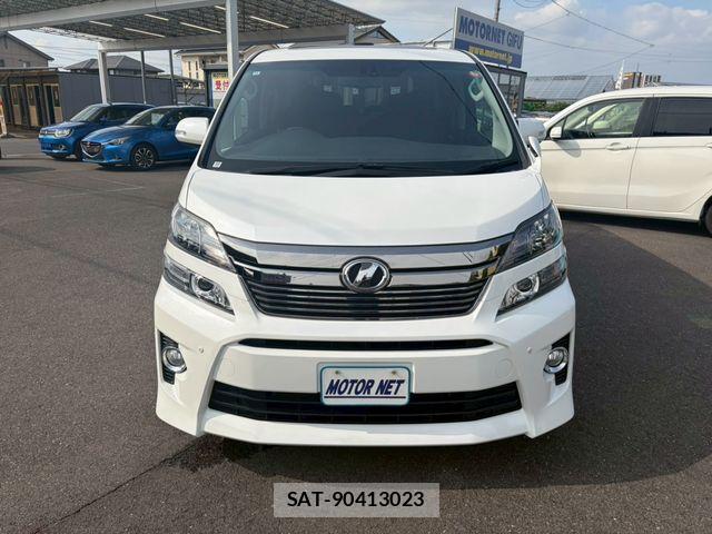Toyota VELLFIRE 2012-11 7458559-15