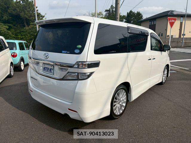 Toyota VELLFIRE 2012-11 7458559-1
