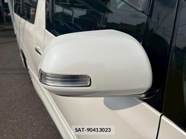 Toyota VELLFIRE 2012-11 7458559-22