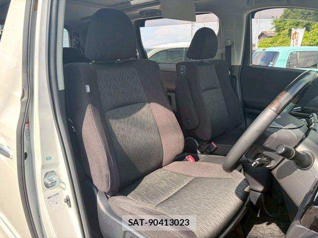 Toyota VELLFIRE 2012-11 7458559-26