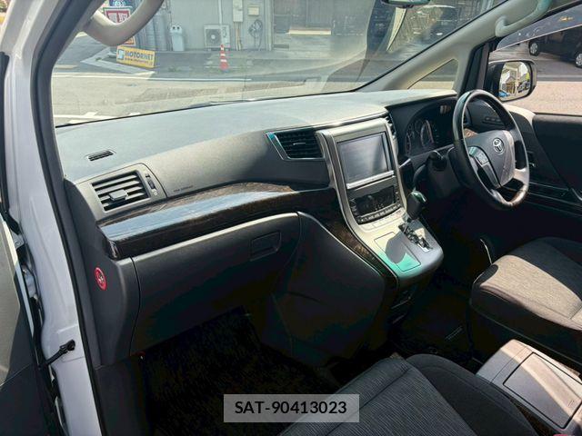 Toyota VELLFIRE 2012-11 7458559-2