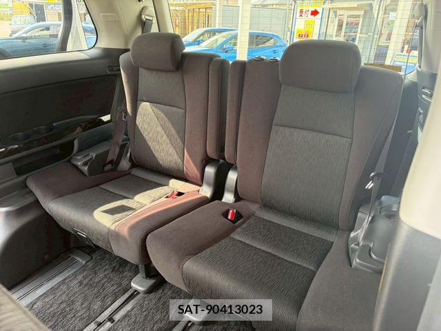 Toyota VELLFIRE 2012-11 7458559-5