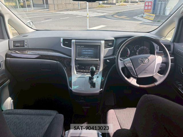 Toyota VELLFIRE 2012-11 7458559-8