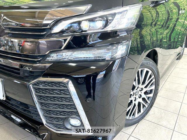 Toyota VELLFIRE 2017-02 7458548-12