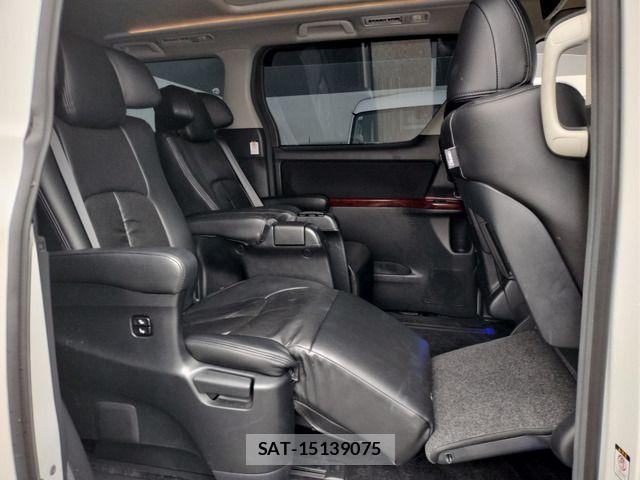 Toyota VELLFIRE 2010-02 7458557-7