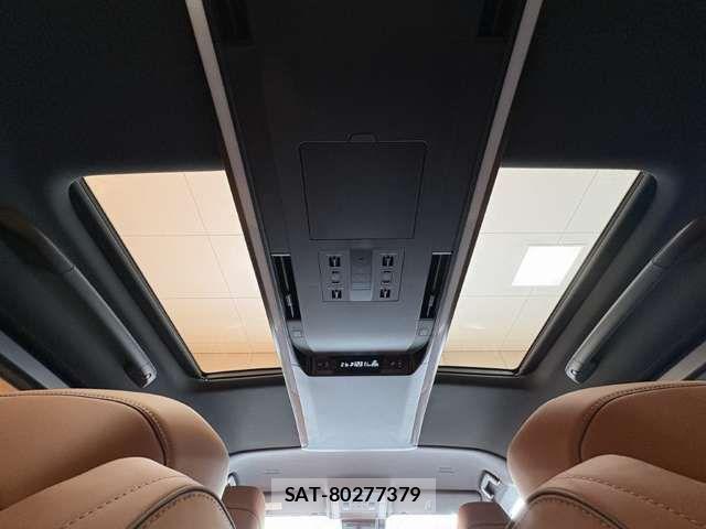 Toyota VELLFIRE 2025-09 7458532-9