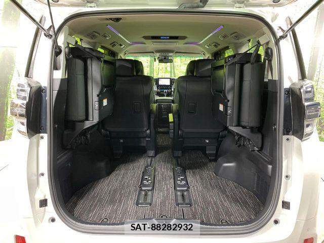 Toyota VELLFIRE 2020-04 7458539-11