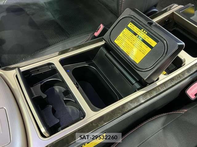 Toyota VELLFIRE 2012-12 7458555-8