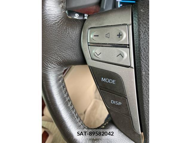Toyota VELLFIRE 2008-11 7458574-22