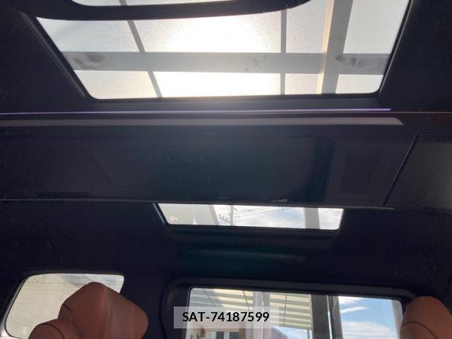 Toyota VELLFIRE 2025-04 7458521-9