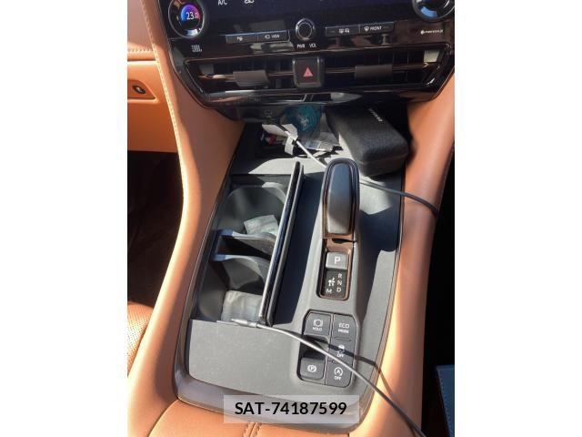 Toyota VELLFIRE 2025-04 7458521-22