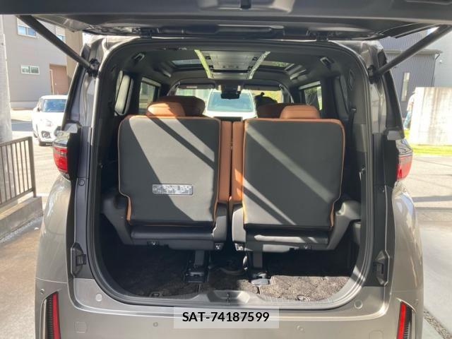 Toyota VELLFIRE 2025-04 7458521-5