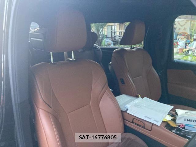 Toyota VELLFIRE 2024-11 7458531-15
