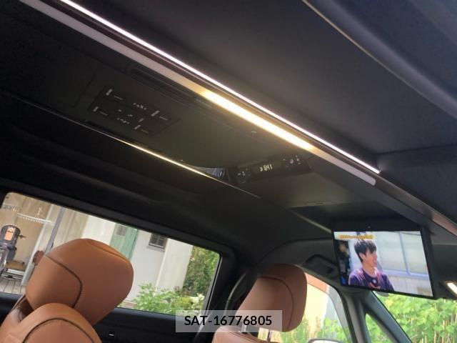 Toyota VELLFIRE 2024-11 7458531-17