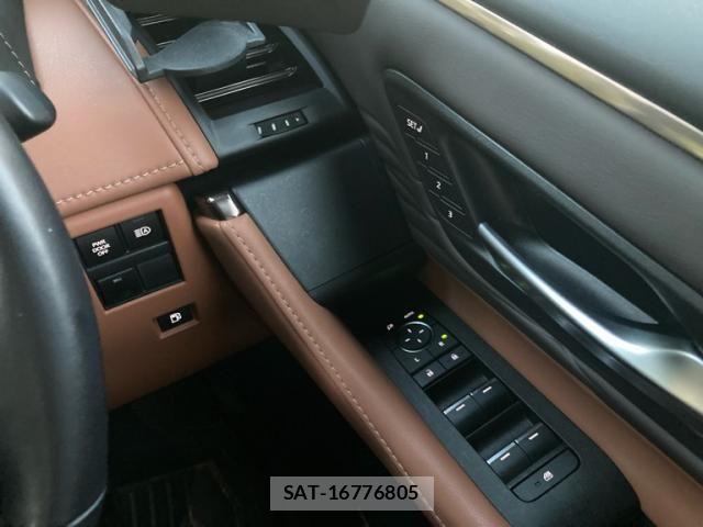 Toyota VELLFIRE 2024-11 7458531-24