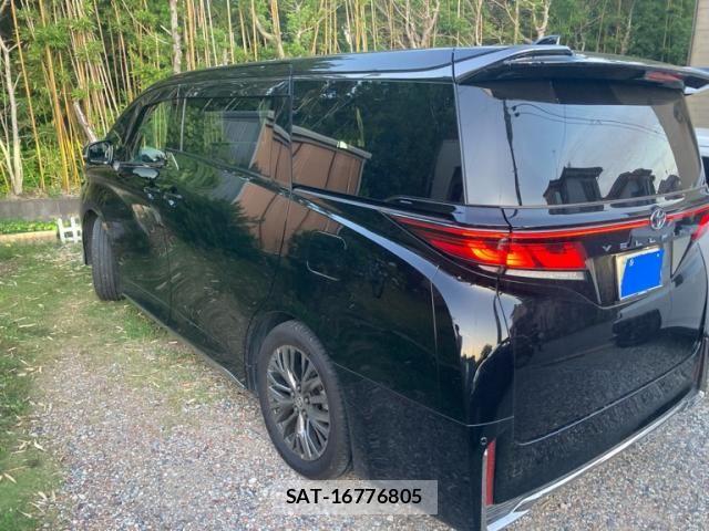 Toyota VELLFIRE 2024-11 7458531-6