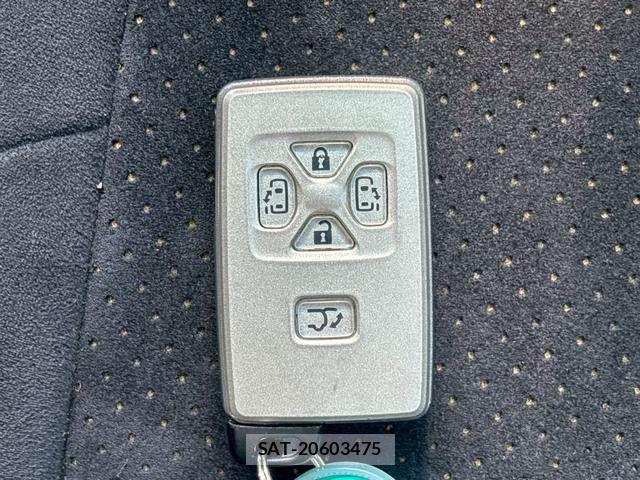 Toyota VELLFIRE 2011-01 7458567-19