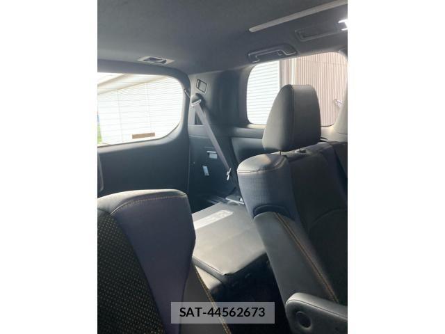 Toyota VELLFIRE 2017-02 7458550-24