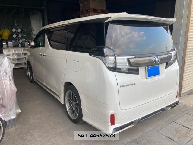 Toyota VELLFIRE 2017-02 7458550-3
