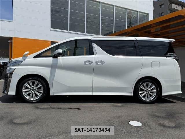 Toyota VELLFIRE 2018-05 7458553-11