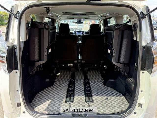 Toyota VELLFIRE 2018-05 7458553-21