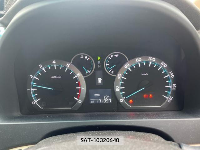 Toyota VELLFIRE 2008-09 7458568-21
