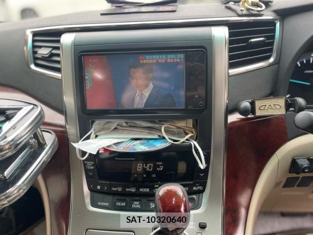Toyota VELLFIRE 2008-09 7458568-23