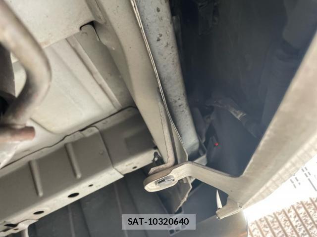 Toyota VELLFIRE 2008-09 7458568-29