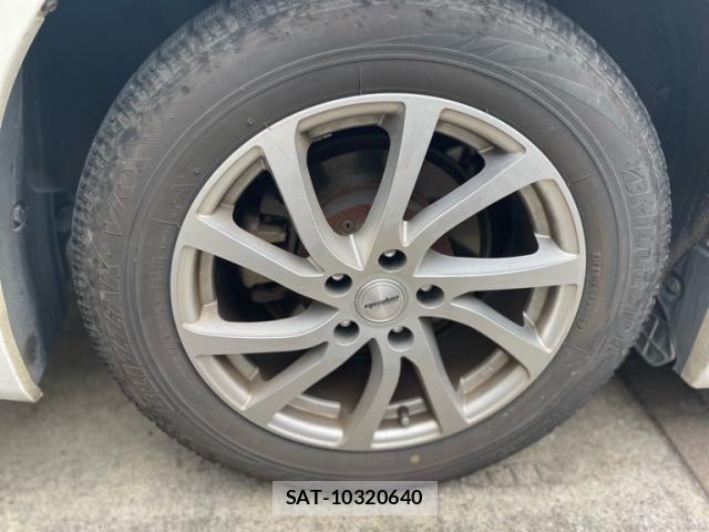 Toyota VELLFIRE 2008-09 7458568-4