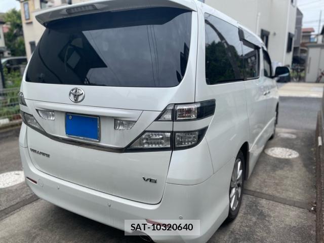 Toyota VELLFIRE 2008-09 7458568-8