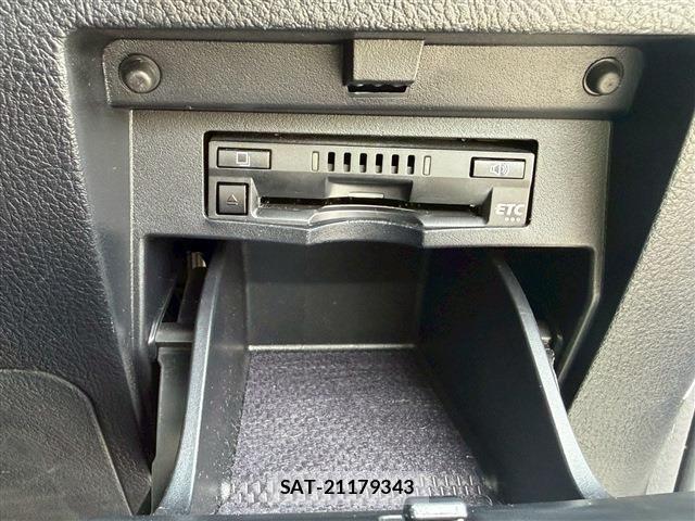 Toyota VELLFIRE 2018-07 7458541-26
