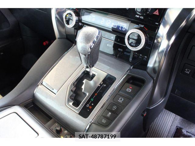 Toyota VELLFIRE 2018-03 7458534-21