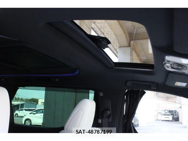 Toyota VELLFIRE 2018-03 7458534-23