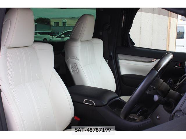 Toyota VELLFIRE 2018-03 7458534-2