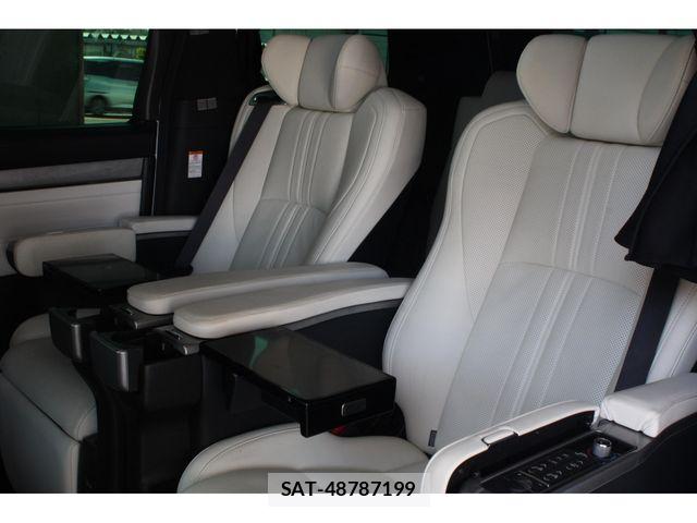 Toyota VELLFIRE 2018-03 7458534-3