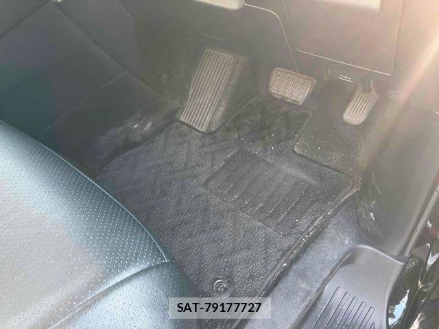 Toyota VELLFIRE 2016-11 7510329-20