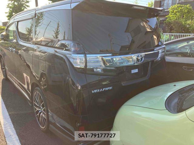 Toyota VELLFIRE 2016-11 7510329-2