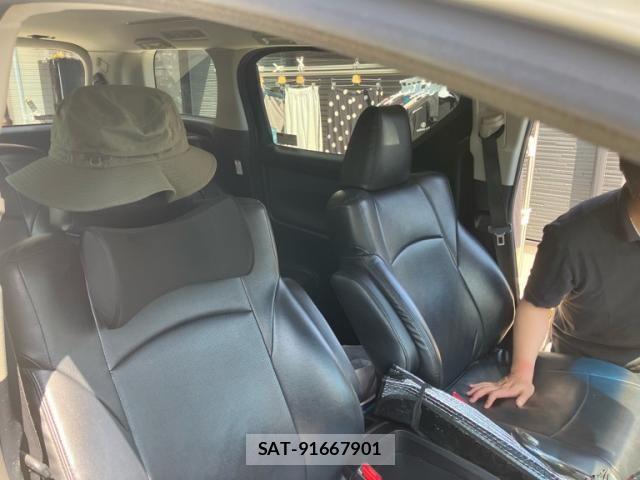 Toyota VELLFIRE 2016-08 7503389-14