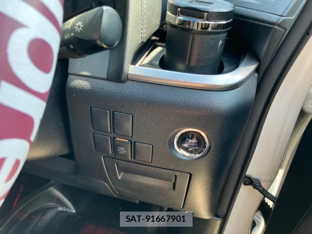 Toyota VELLFIRE 2016-08 7503389-20
